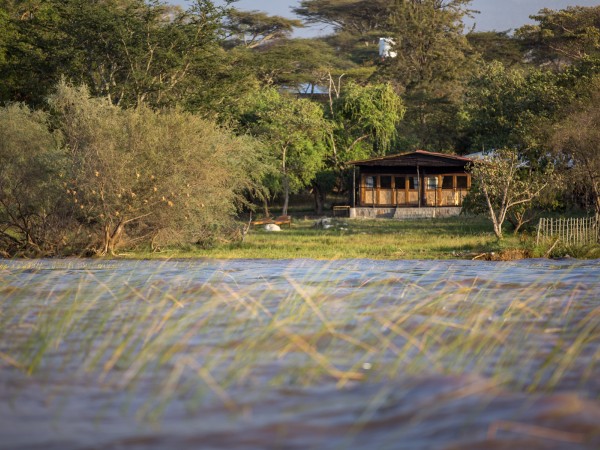 Lodge from the lake